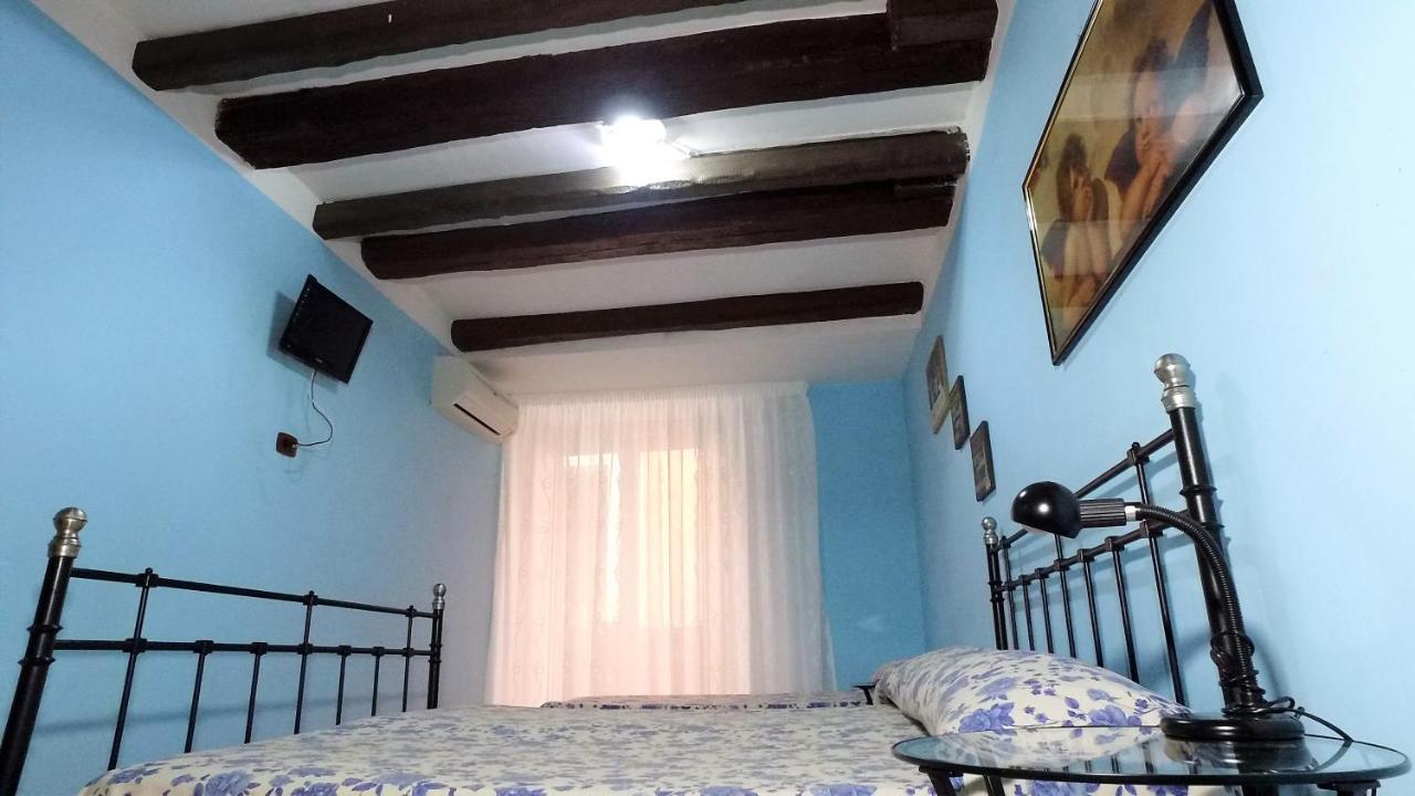 B&B Ersilia Наполи Екстериор снимка